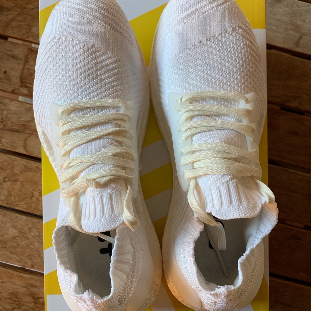 **Adidas Women’s UltraBoost X 9.5 Non Dyed White**